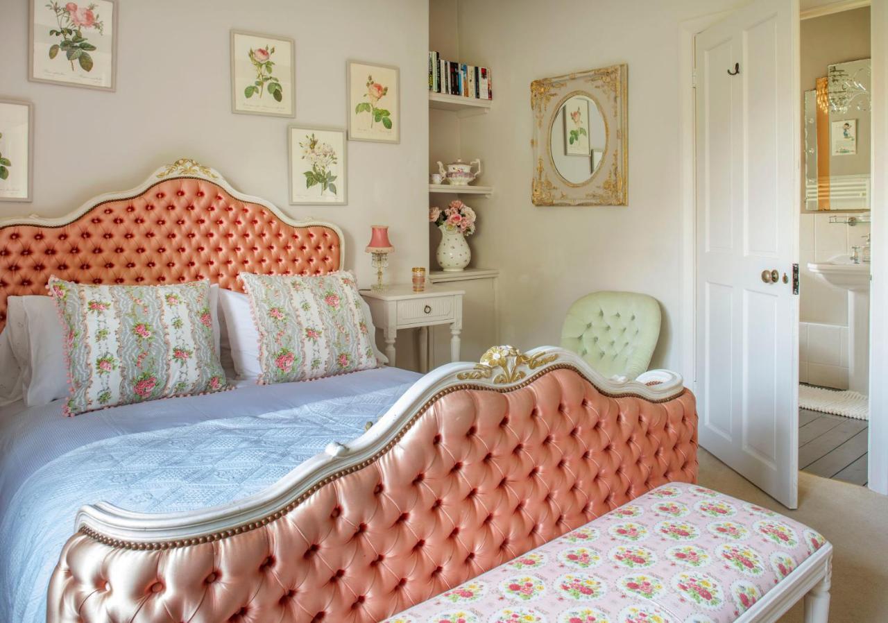 Pytts House Boutique Bed & Breakfast 버포드 외부 사진