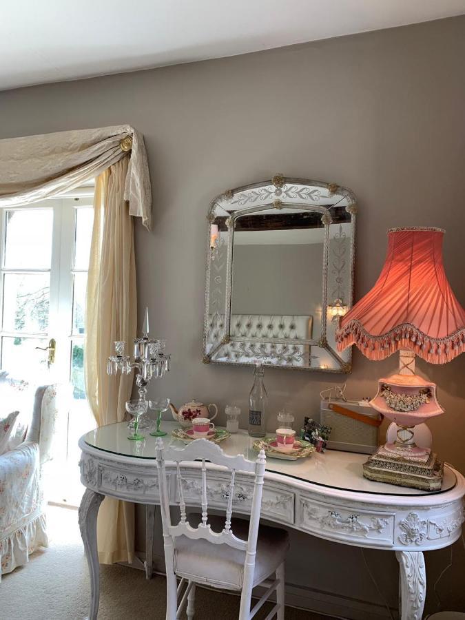 Pytts House Boutique Bed & Breakfast 버포드 외부 사진