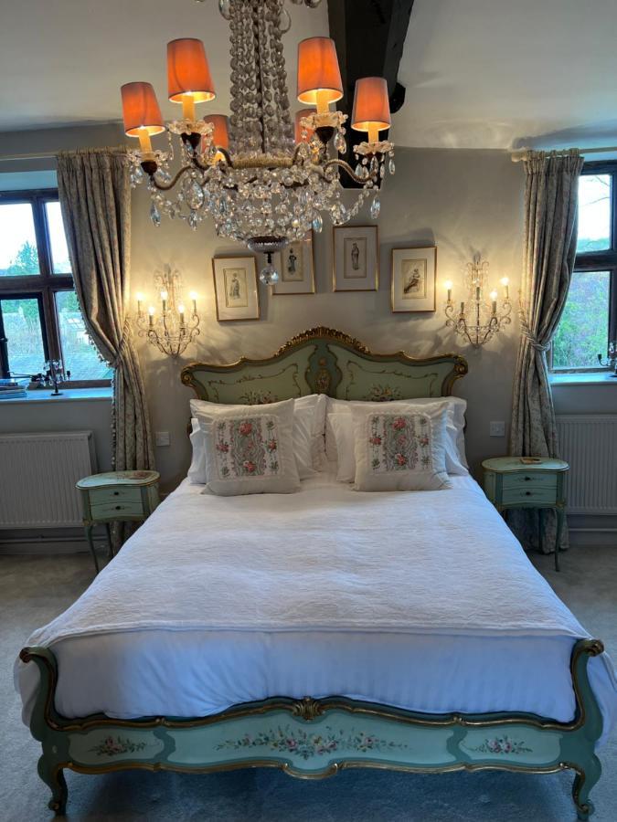 Pytts House Boutique Bed & Breakfast 버포드 외부 사진